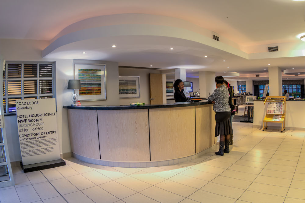 Road Lodge Rustenburg Extérieur photo