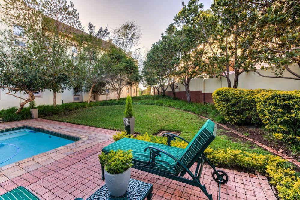 Road Lodge Rustenburg Extérieur photo
